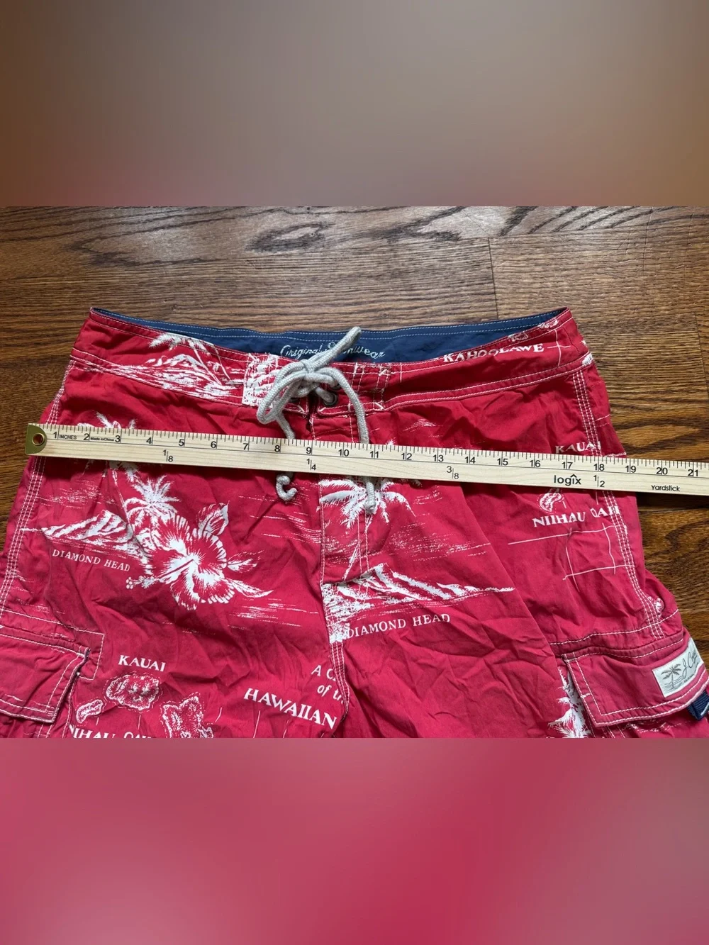 J.Crew Men’s Hawaiian Islands Cargo Board Shorts Red Swim Trunks Size 33
